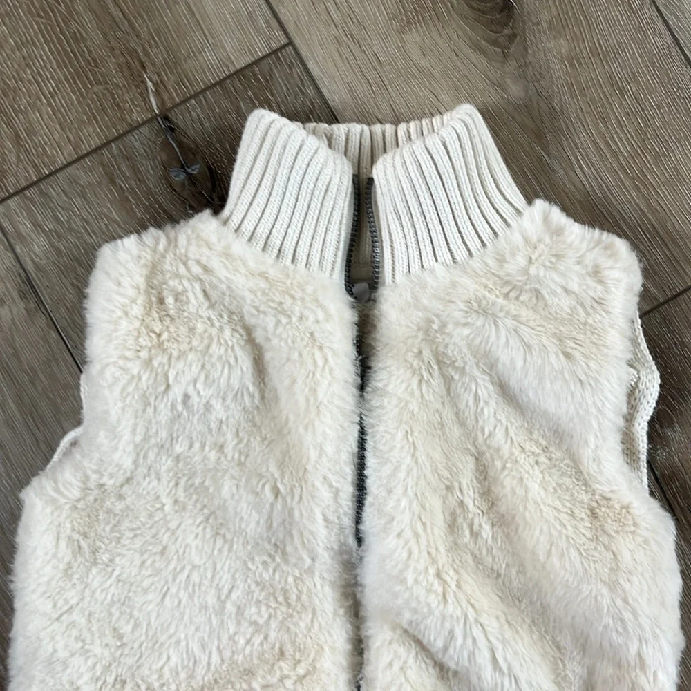 Gap Kids Cream Ivory Faux Fur and Knit Zip Up Vest